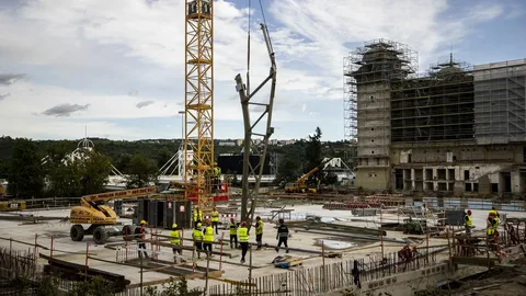 Çexiyada sənaye və tikinti sektorlarında canlanma