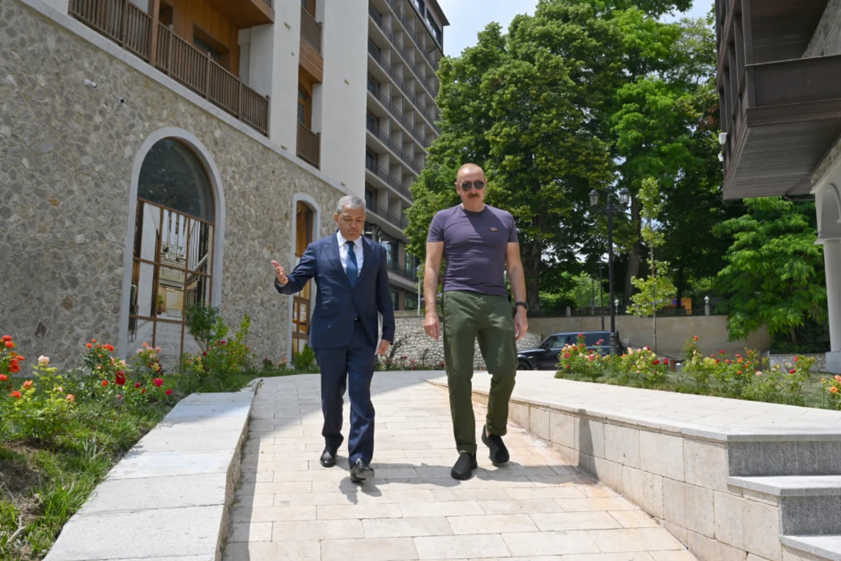 Prezident Şuşanın Qarabağ küçəsində həyata keçirilmiş 