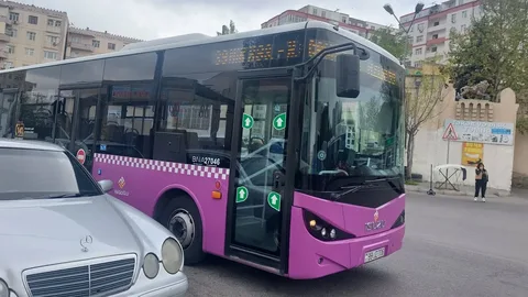 Bakıda 39 nömrəli avtobus marşrutu üzrə 