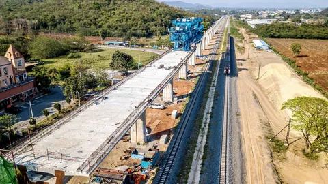 Çin Tailanddakı dəmir yolunun
