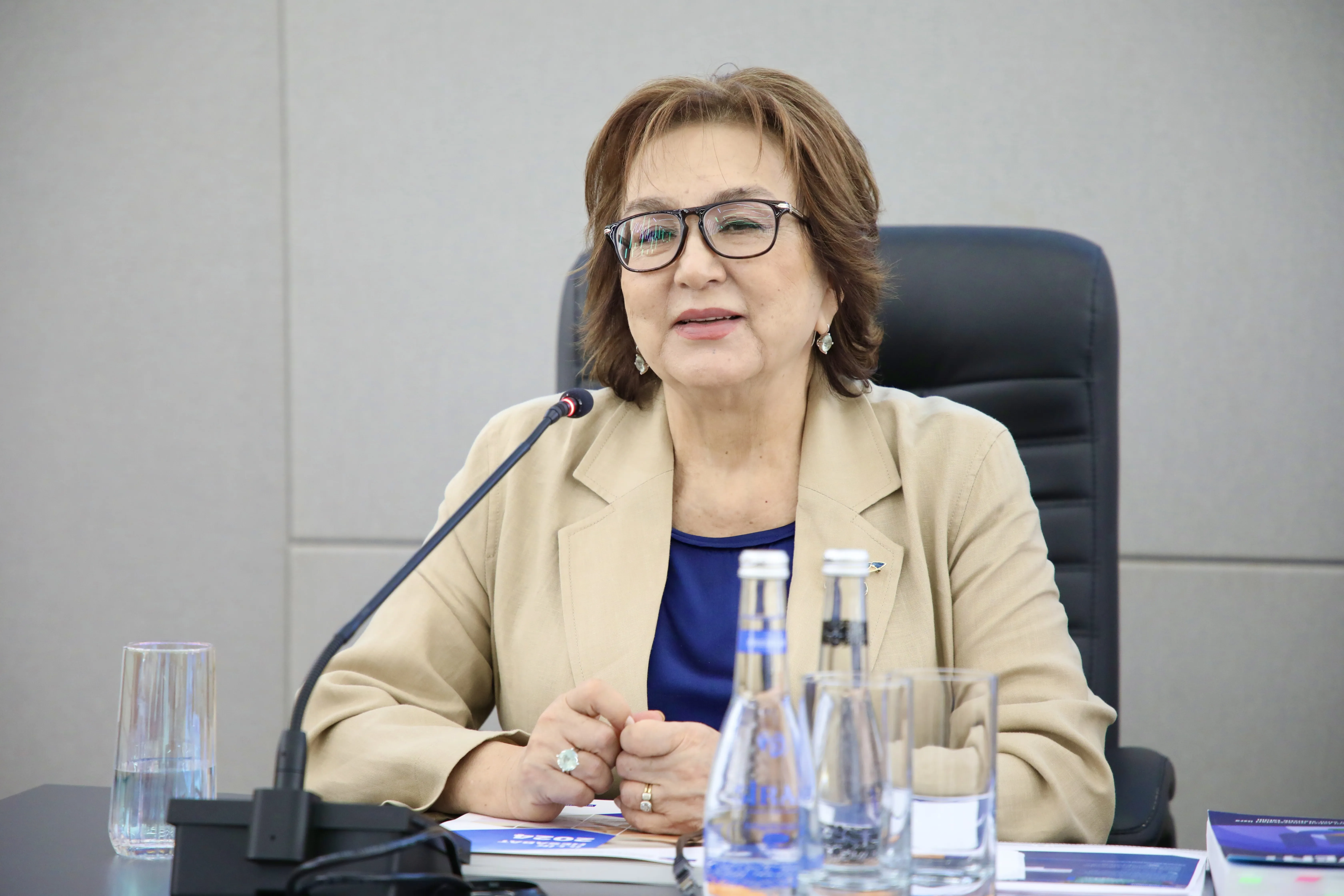 DİM İdarə Heyətinin sədri media nümayəndələrini 