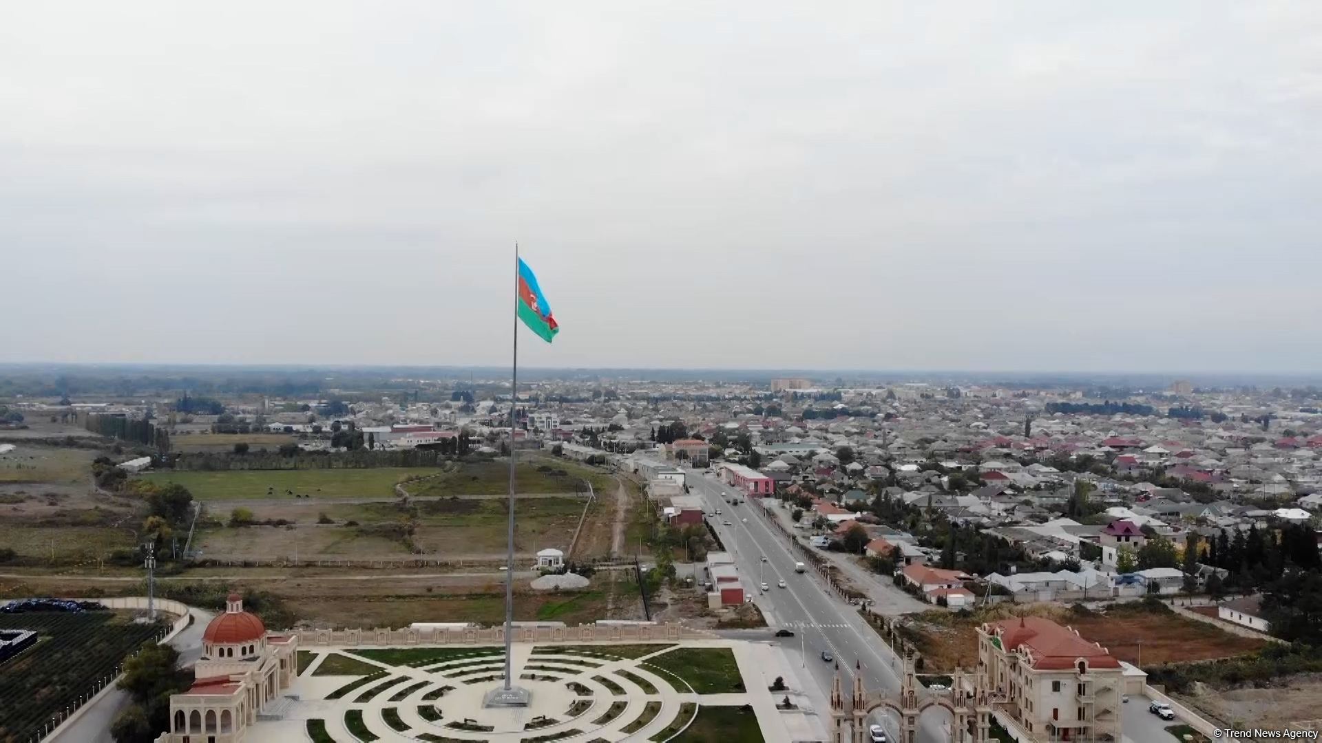 Xaçmaz və Xudatda yolların əsaslı təmirinə
