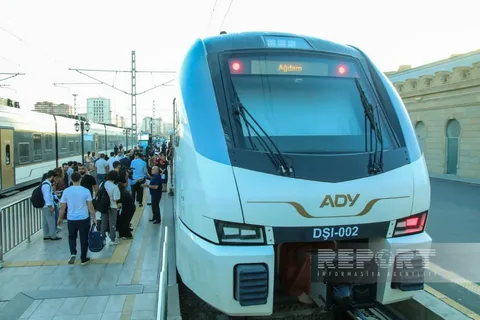 Dəmir yolu ilə sərnişindaşıma 7 ayda 