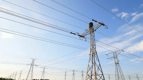“Zəngəzur” elektrik ötürmə xəttinin tikintisində ilk mərhələ 