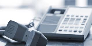 Kəndlərdə ev telefonları yoxa çıxır: 