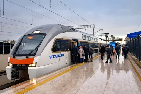 ADY ilin ilk 8 ayında 7,3 milyondan çox