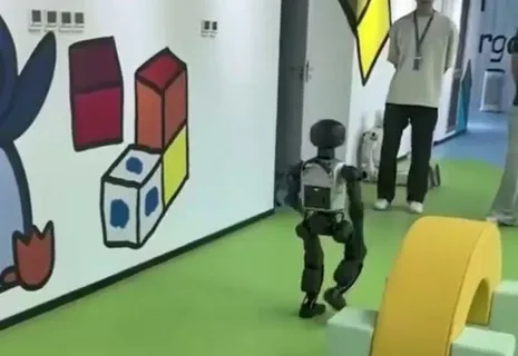 Çində robotlar üçün "uşaq bağçası" 