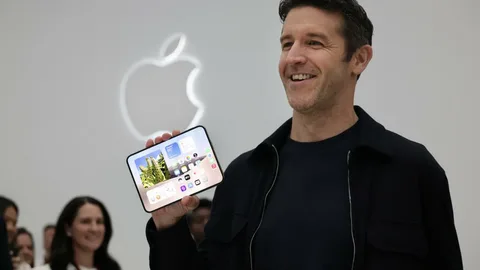 Apple yeni baş direktoru dövründə bazarları nə ilə 