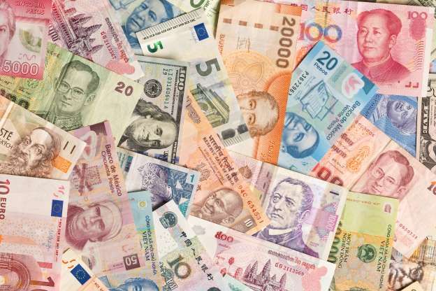 Dollar qarşısında valyutaların 5 illik sınağı –