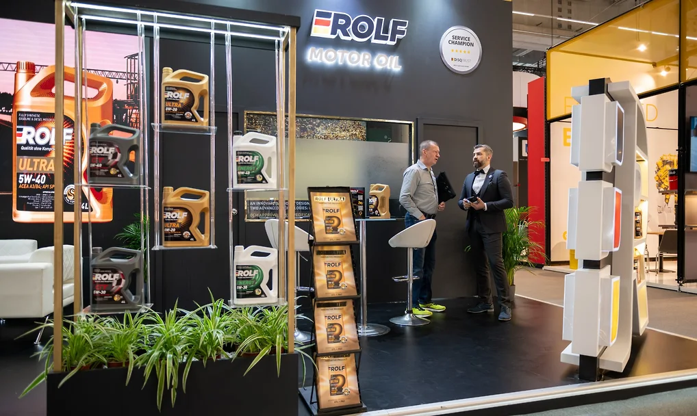 Rolf Lubricants  sərgidə yeni məhsullarını 