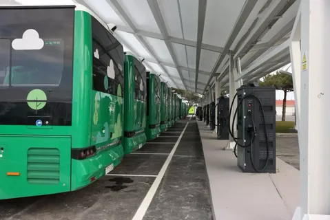 Bakıdakı elektrik avtobuslarının bir hissəsi 