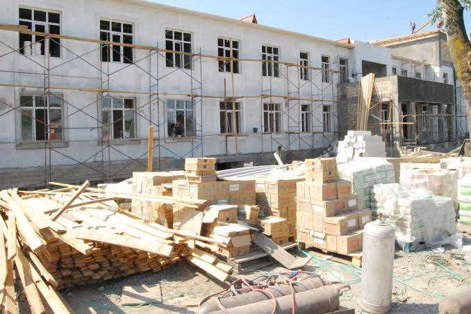  4 milyon manatlıq tenderin 