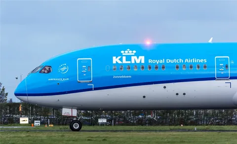 "KLM" Yaxın Şərqə bir sıra reysləri gələn ilin 
